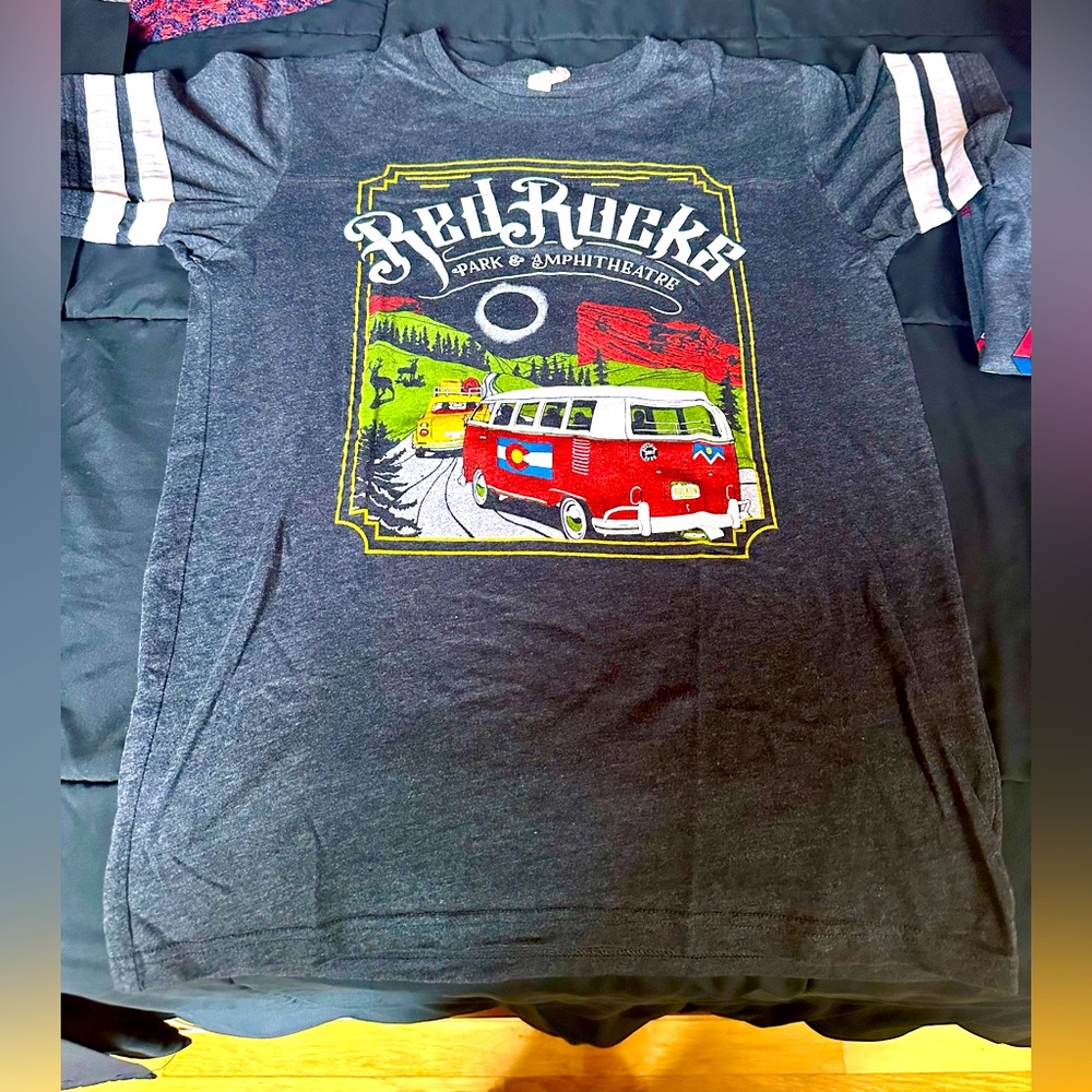 Red Rocks Amphitheatre 2017 Season Tee Shirt